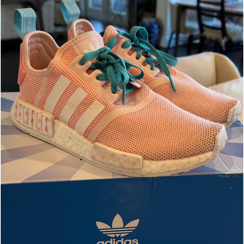 Adidas NMD TOY STORY BO PEEP DISNEY Pink Kids size 4, Boost Running Sneakers